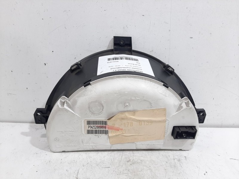 Recambio de cuadro instrumentos para citroën c2 vtr referencia OEM IAM P9652008080  