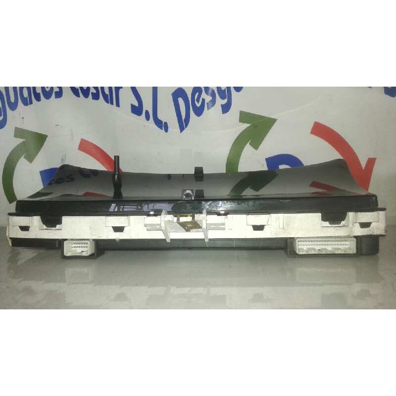 Recambio de cuadro instrumentos para toyota corolla (e12) 2.0 d-4d linea luna berlina referencia OEM IAM 8380002C60 110080288002