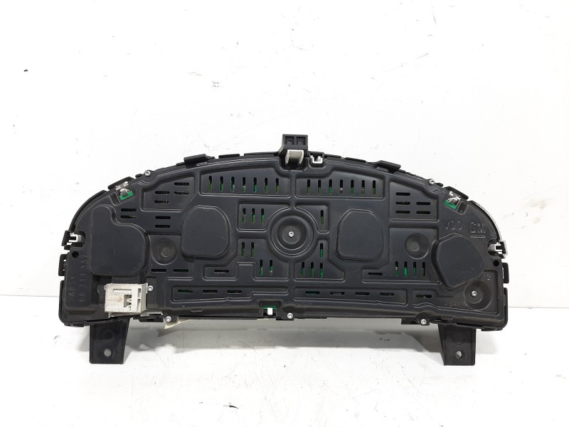 Recambio de cuadro instrumentos para opel vectra c berlina club referencia OEM IAM 13138371  