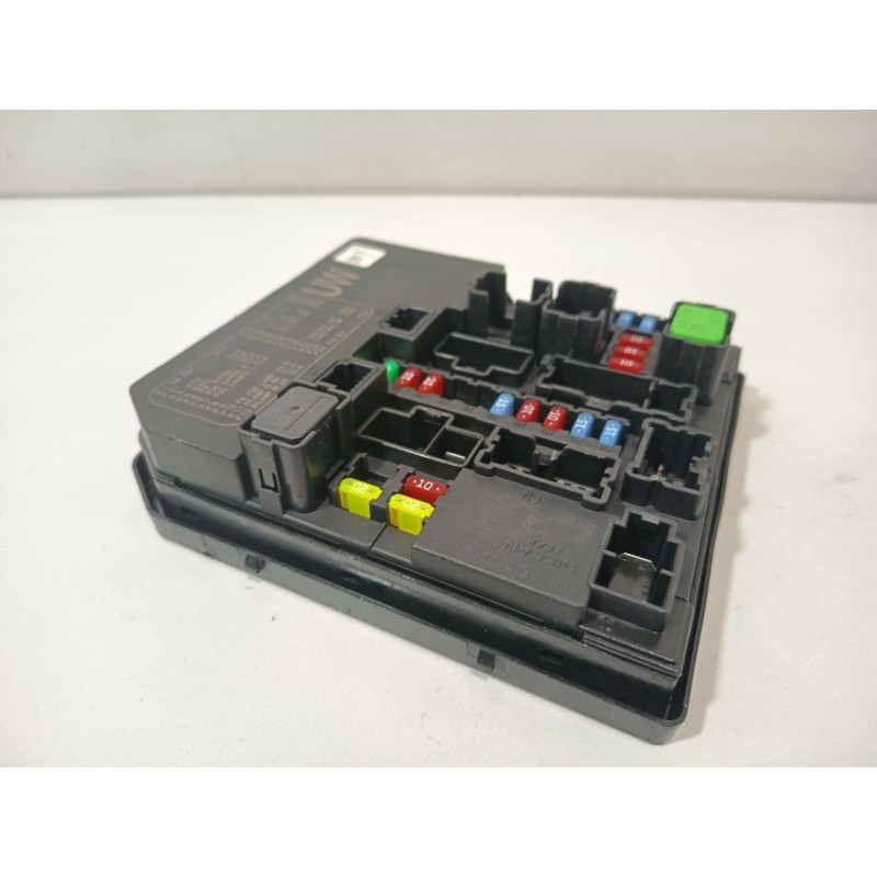 CAJA RELES / FUSIBLES 284B73NL5A  - imagen 2