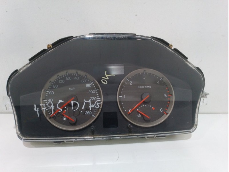 Recambio de cuadro instrumentos para volvo s40 berlina 2.0 d kinetic referencia OEM IAM 30710071  