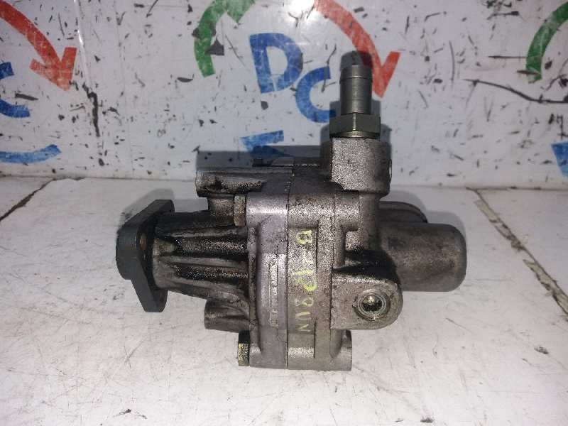 Recambio de bomba direccion para audi a6 avant (c4) 2.5 tdi referencia OEM IAM 048145155FV 048145155F 