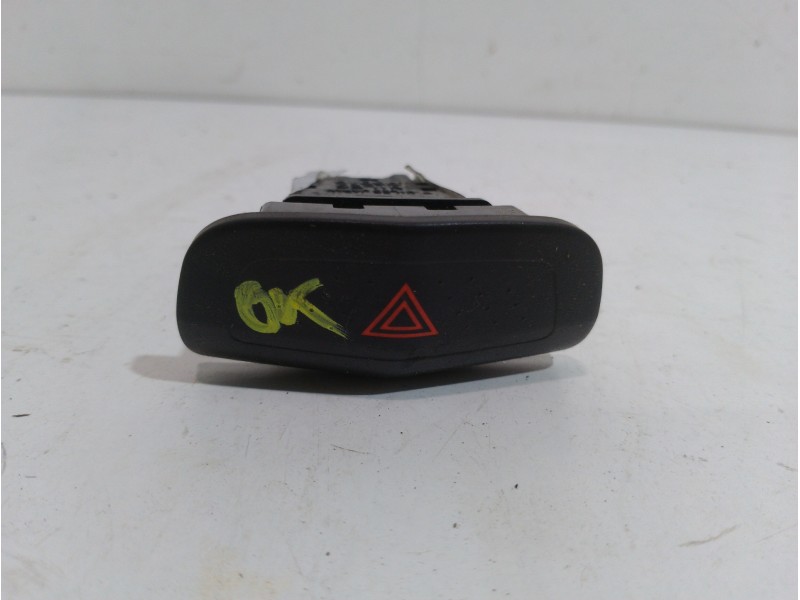 Recambio de warning para nissan primera berlina (p12) visia referencia OEM IAM 06016  