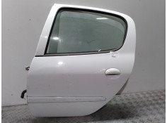 Recambio de puerta trasera izquierda para peugeot 206+ básico referencia OEM IAM 900678
