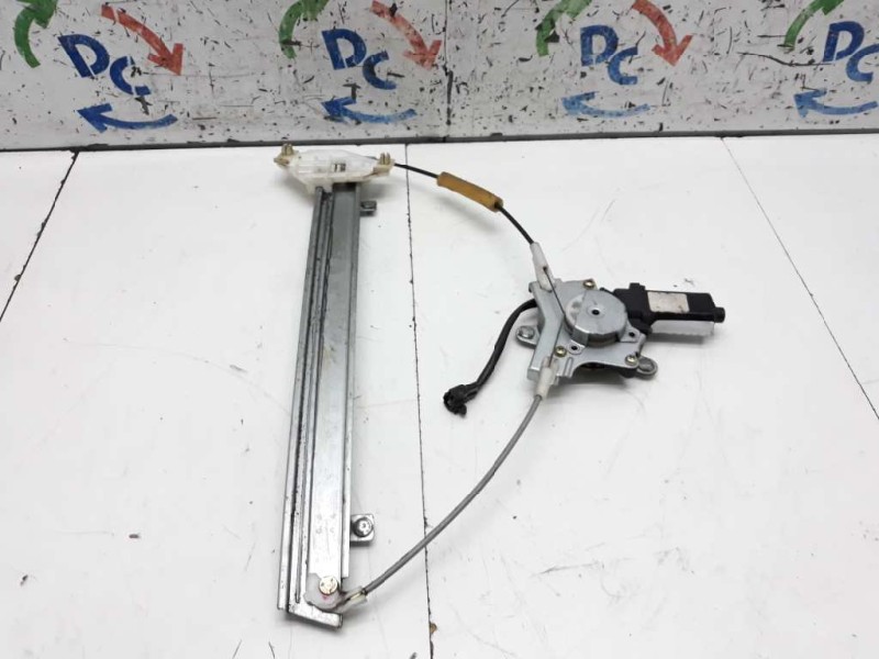 Recambio de elevalunas delantero derecho para daewoo nubira berlina cd referencia OEM IAM   ELECTRICO