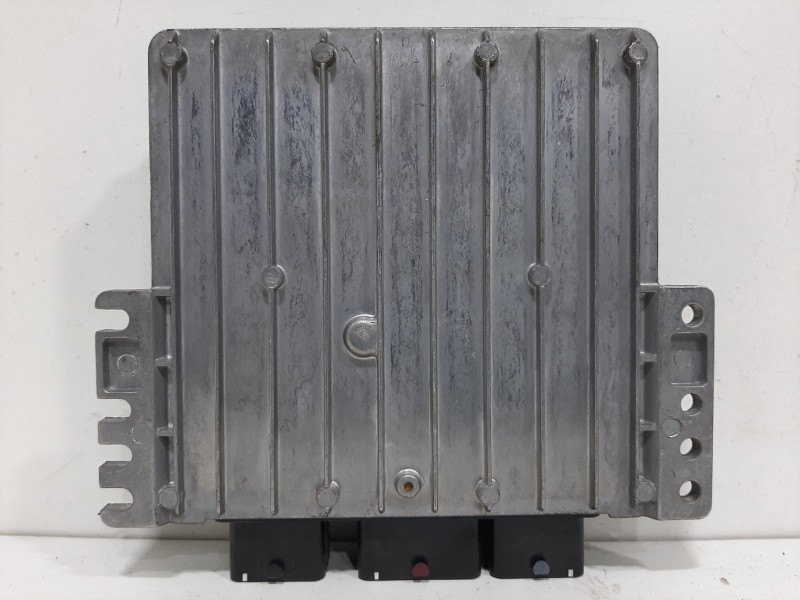 Recambio de centralita motor uce para peugeot 307 (s1) xt referencia OEM IAM 9646449280 5WS40030B 