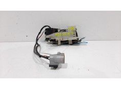 Recambio de cerradura puerta trasera derecha para toyota carina (t19) 1.6 berlina referencia OEM IAM  5 PINES