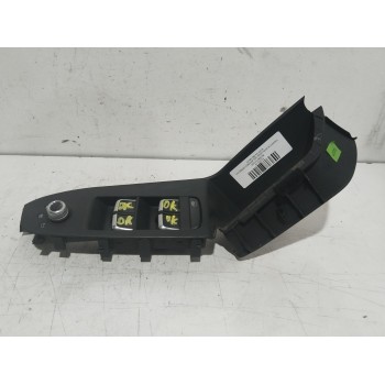 MANDO ELEVALUNAS DELANTERO DERECHO 8k2867172DE 