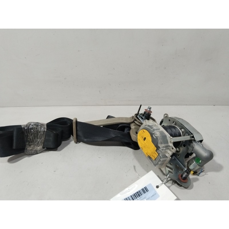 CINTURON SEGURIDAD DELANTERO DERECHO 888801W730HCS  - imagen 1