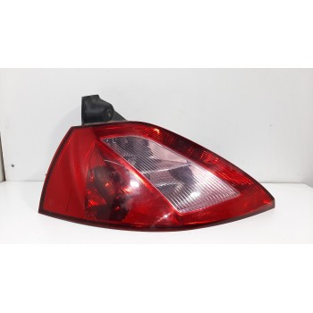 PILOTO TRASERO IZQUIERDO 8200073236  OEM 8200073236
