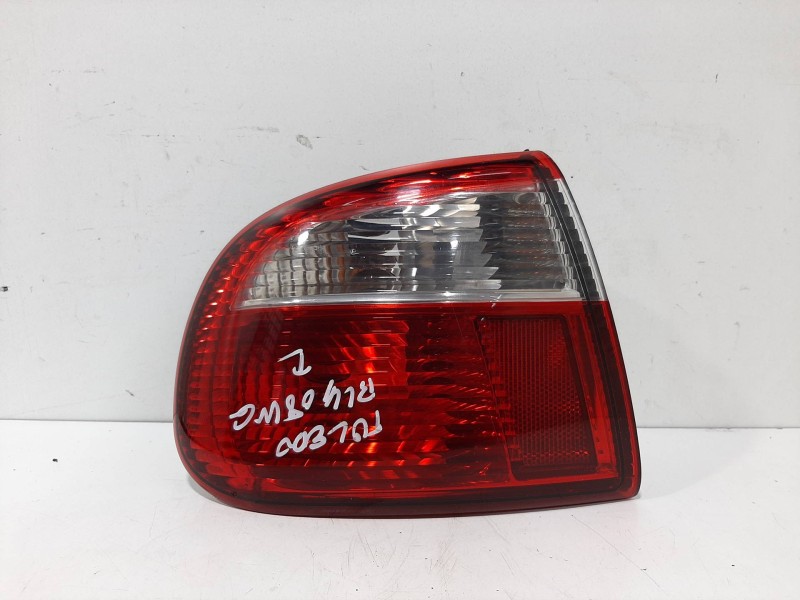 Recambio de piloto trasero izquierdo para seat toledo (1m2) signo referencia OEM IAM 1M5945111  