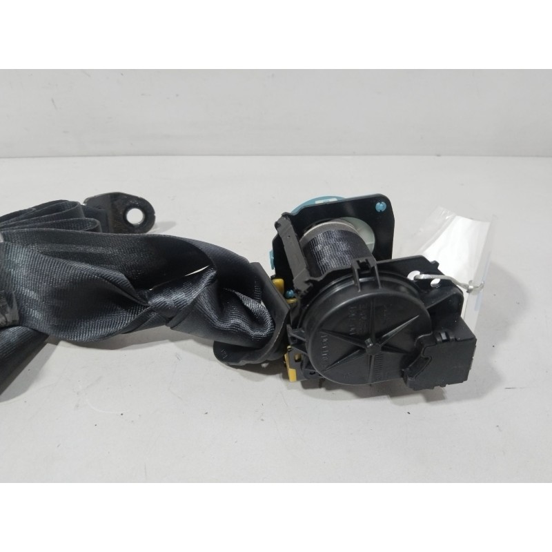 CINTURON SEGURIDAD TRASERO DERECHO 898201W100HCS  - imagen 2