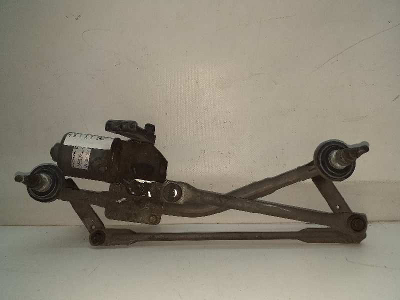 Recambio de motor limpia delantero para ford fusion (cbk) ambiente referencia OEM IAM 1740714  