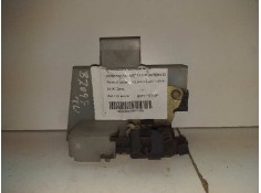 Recambio de cerradura puerta delantera derecha para renault megane i classic (la0) 1.9 dti alize referencia OEM IAM 7701469181