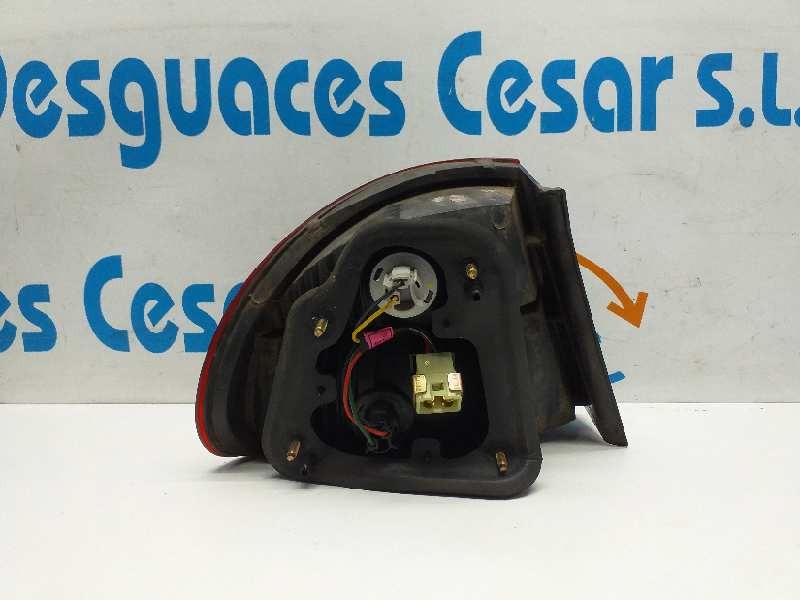 Recambio de piloto trasero derecho para daewoo lanos sx referencia OEM IAM 96275898  