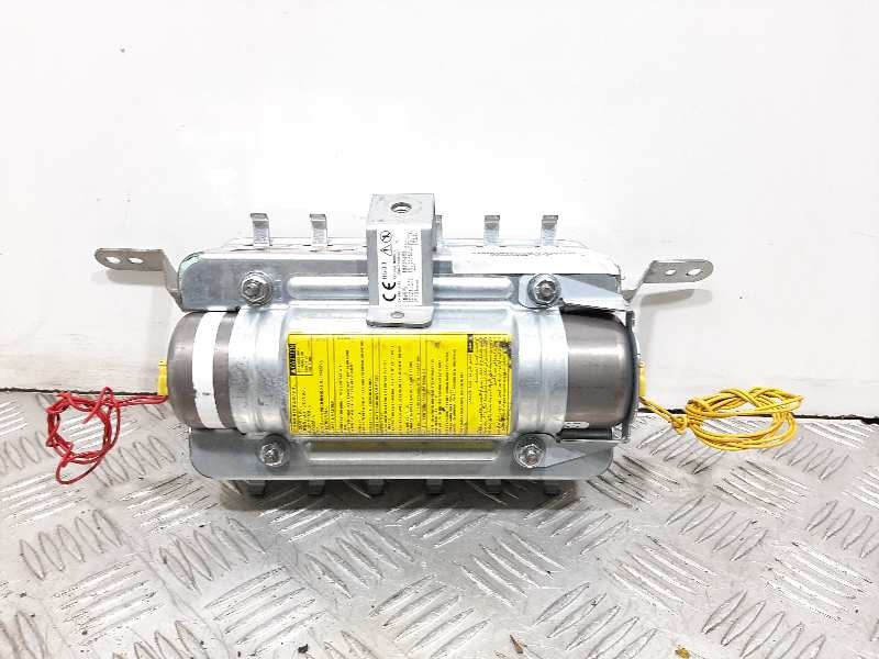 Recambio de airbag delantero derecho para toyota avensis berlina (t25) referencia OEM IAM 4003701  