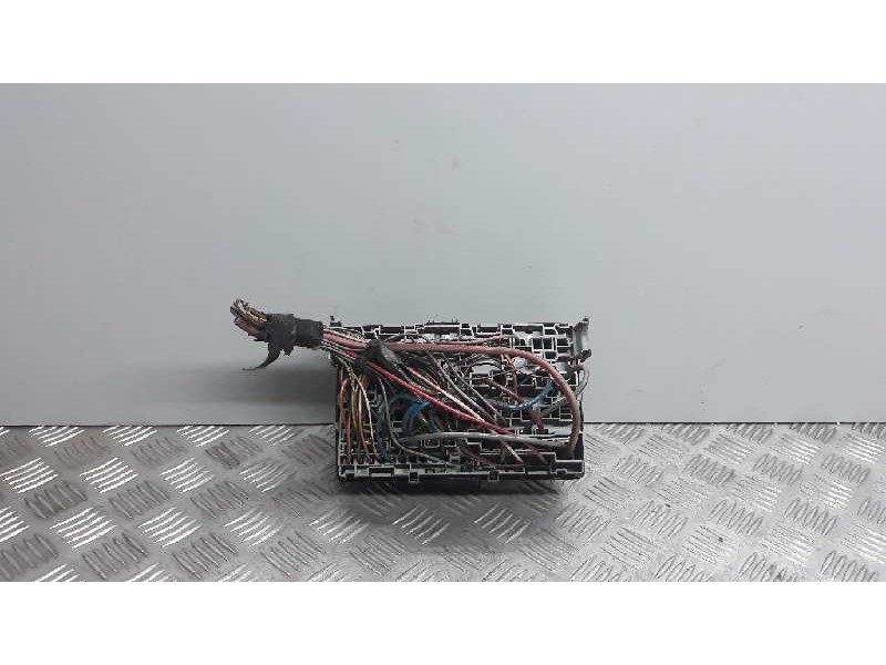 Recambio de caja reles / fusibles para ford transit combi ´06 ft 330 mediano referencia OEM IAM 6C1T14A076CC  