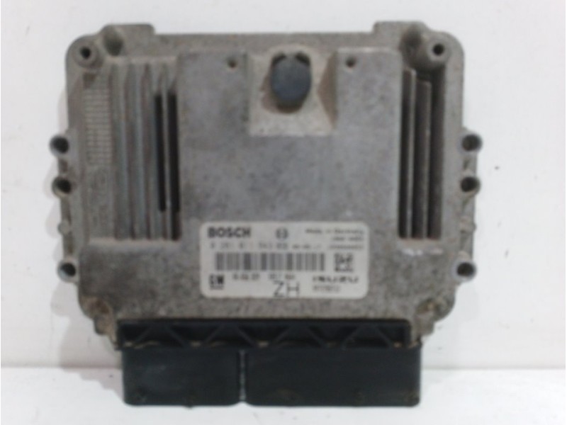 Recambio de centralita motor uce para opel astra h berlina cosmo referencia OEM IAM   