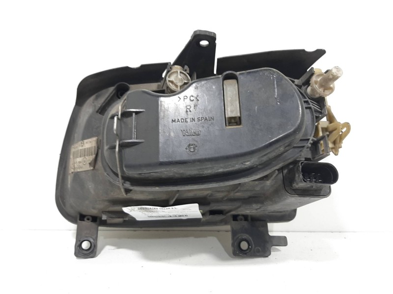 Recambio de faro derecho para volkswagen polo berlina (6n2) trendline referencia OEM IAM 6N1941018AA  