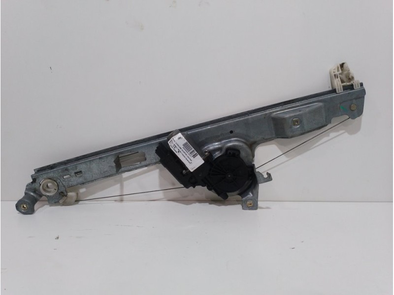 Recambio de elevalunas delantero izquierdo para renault scenic ii confort dynamique referencia OEM IAM 402046A  
