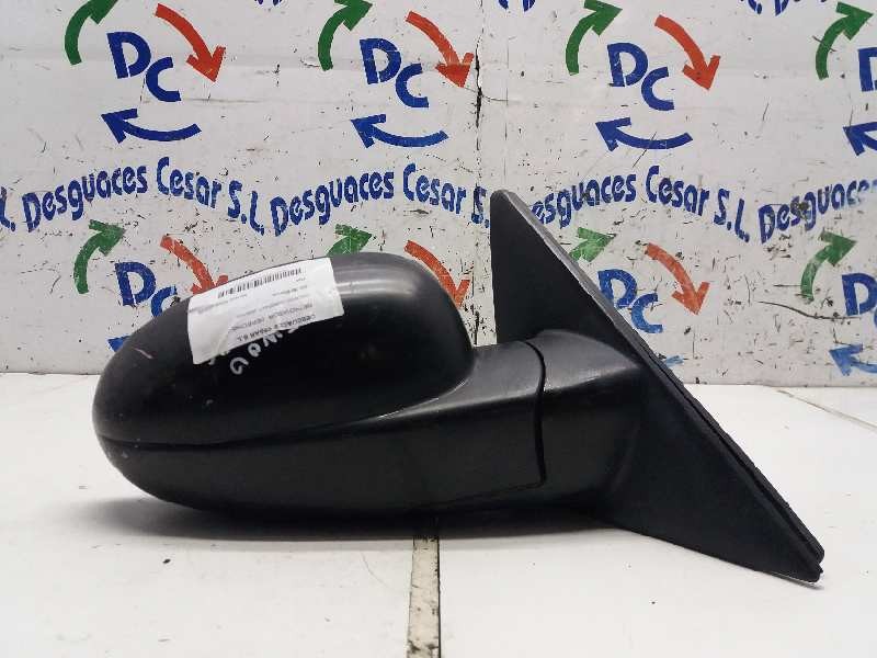 Recambio de retrovisor derecho para daewoo compact jh3/552 referencia OEM IAM  ELECTRICO NEGRO
