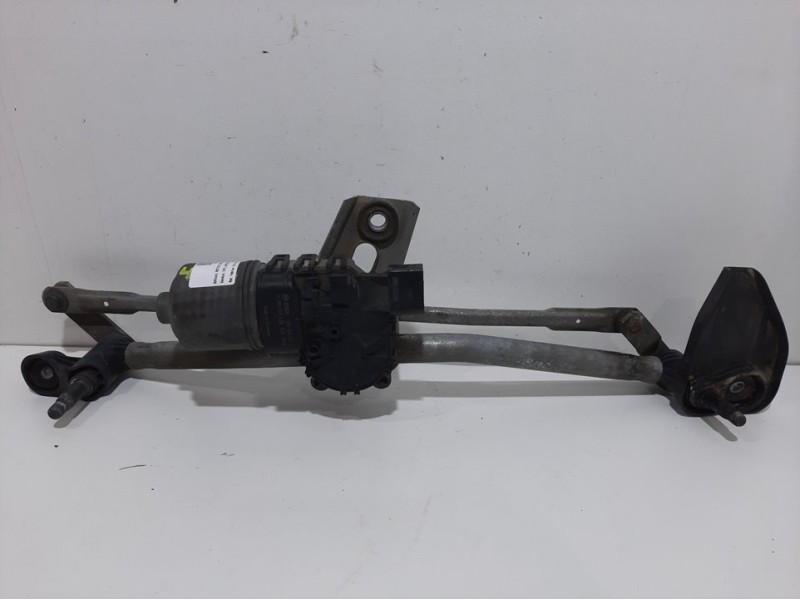 Recambio de motor limpia delantero para opel astra gtc cosmo referencia OEM IAM 13111211  