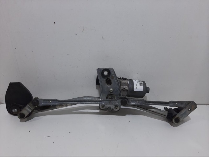 Recambio de motor limpia delantero para opel astra gtc cosmo referencia OEM IAM 13111211  