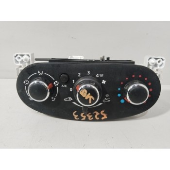 MANDO CALEFACCION / AIRE ACONDICIONADO 5P3743000 