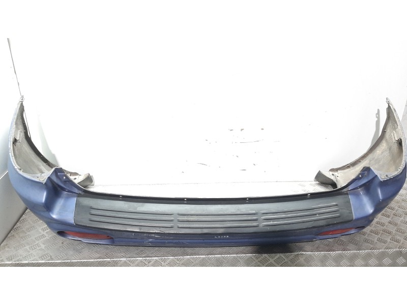 Recambio de paragolpes trasero para hyundai santa fe (sm) 2.4 gls referencia OEM IAM  AZUL 