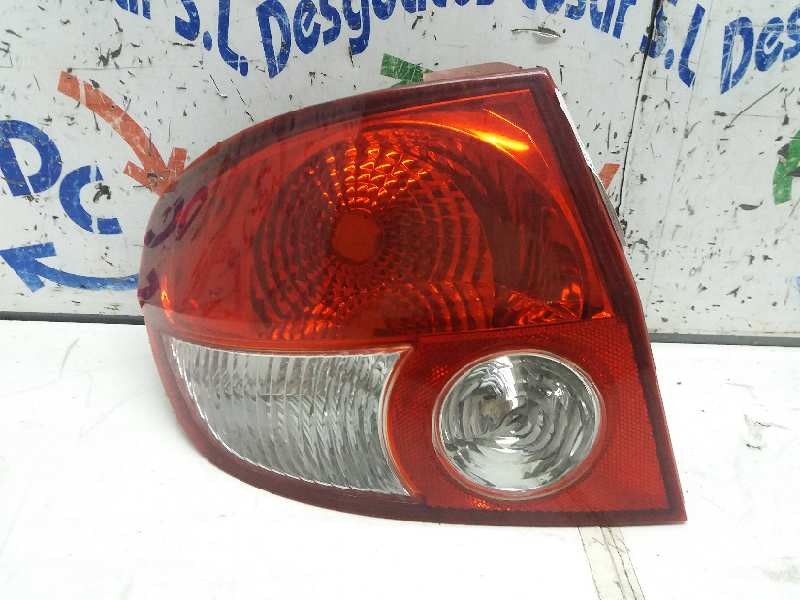 Recambio de piloto trasero izquierdo para hyundai getz (tb) 1.1 básico referencia OEM IAM 924101C010  