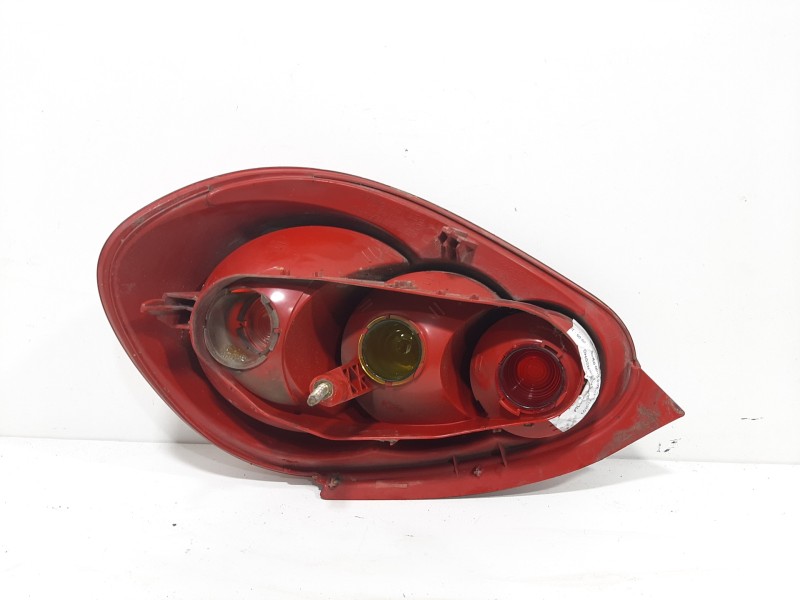 Recambio de piloto trasero izquierdo para toyota aygo (kgb/wnb) básico referencia OEM IAM 815510H020  