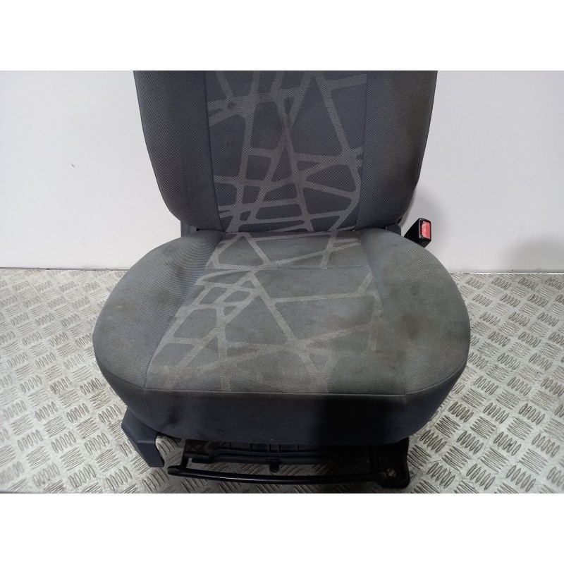 ASIENTO DELANTERO DERECHO 870009F161  - imagen 2
