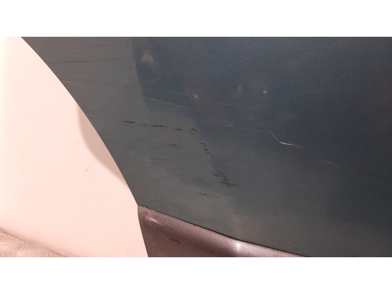 Recambio de puerta trasera derecha para hyundai santa fe (sm) 2.4 gls 4x4 referencia OEM IAM  AZUL 