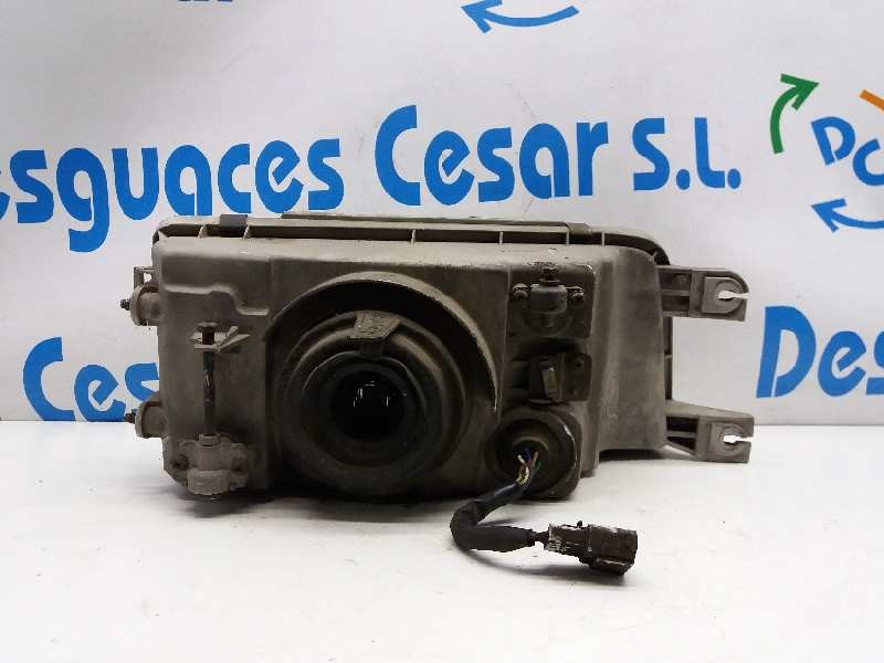 Recambio de faro izquierdo para hyundai galloper santamo gl referencia OEM IAM   
