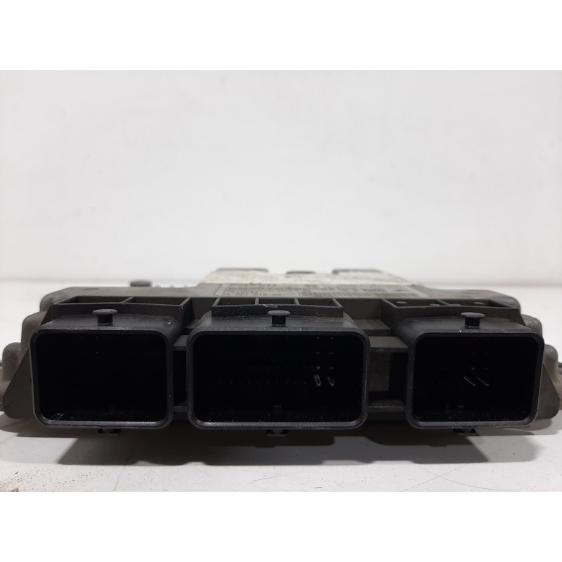 Recambio de centralita motor uce para peugeot 307 break / sw (s1) sw pack referencia OEM IAM 0281011627  BOSCH Recambio de centralita motor uce para peugeot 307 break / sw (s1) sw pack referencia OEM IAM 0281011627  BOSCH