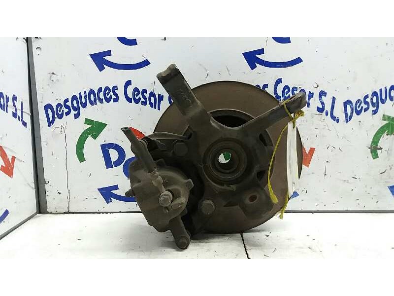 Recambio de mangueta delantera derecha para nissan almera (n16/e) line up referencia OEM IAM   