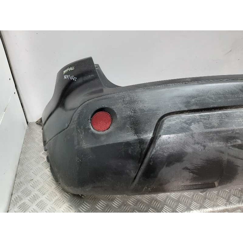 PARAGOLPES TRASERO NEGRO  - imagen 2