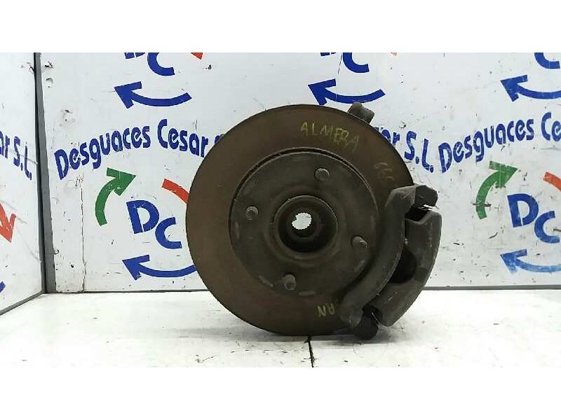 Recambio de mangueta delantera derecha para nissan almera (n16/e) line up referencia OEM IAM   