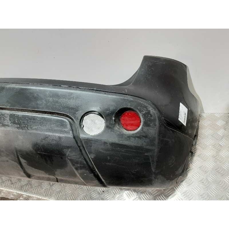 PARAGOLPES TRASERO NEGRO  - imagen 3