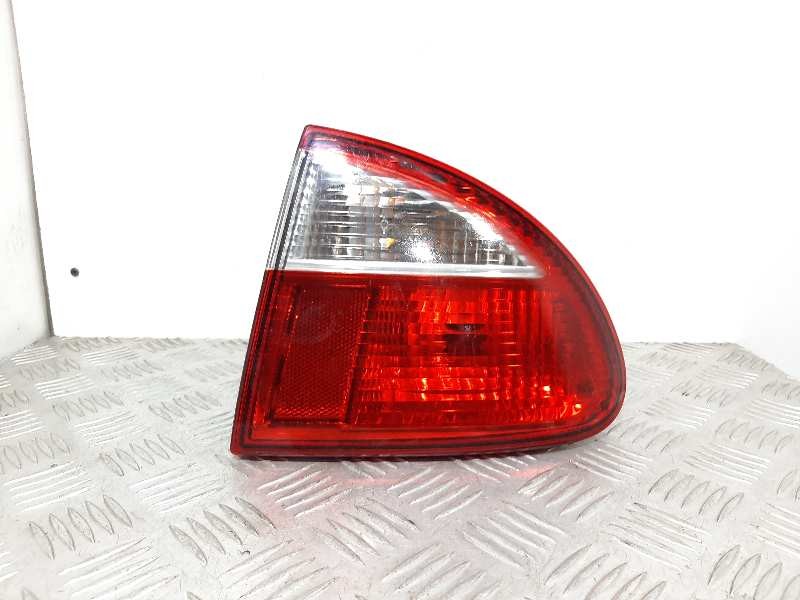 Recambio de piloto trasero derecho para seat leon (1m1) sport referencia OEM IAM   