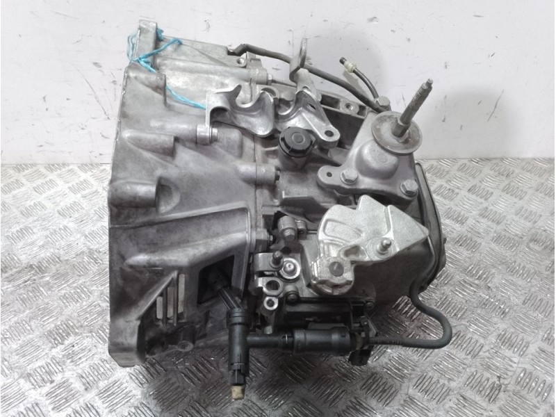 Recambio de caja cambios para peugeot 5008 active referencia OEM IAM 20EA54 149010250 