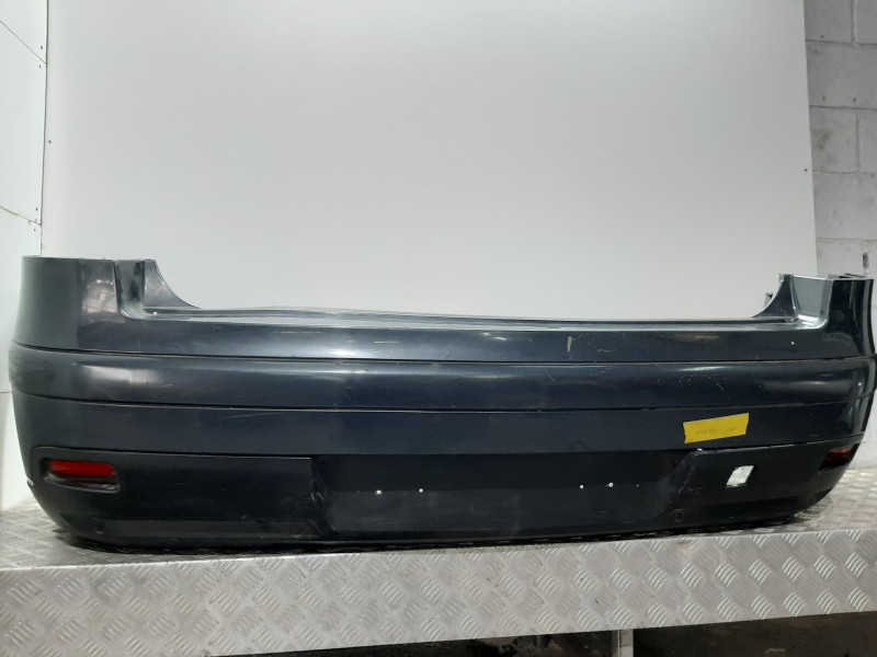 Recambio de paragolpes trasero para citroën c5 berlina 2.0 hdi premier referencia OEM IAM 7013N9 GRIS 