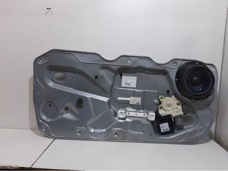 Recambio de elevalunas delantero derecho para ford focus berlina (cap) sport referencia OEM IAM 1736144  