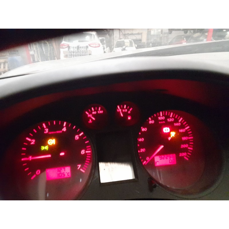 SEAT CORDOBA (6L2) - imagen 3