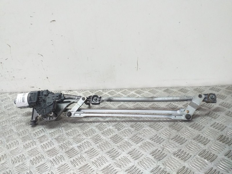 Recambio de motor limpia delantero para ford focus berlina (cap) sport referencia OEM IAM 4M5117508  