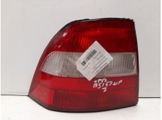 Recambio de piloto trasero izquierdo para opel vectra b berlina básico referencia OEM IAM 90512715  