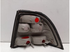 Recambio de piloto trasero izquierdo para opel vectra b berlina básico referencia OEM IAM 90512715   2