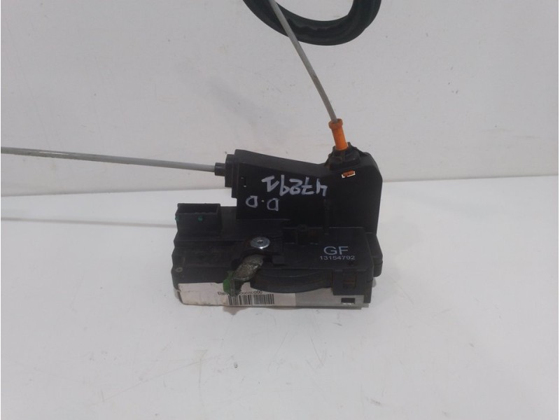 Recambio de cerradura puerta delantera derecha para opel meriva blue line referencia OEM IAM    Recambio de cerradura puerta delantera derecha para opel meriva blue line referencia OEM IAM