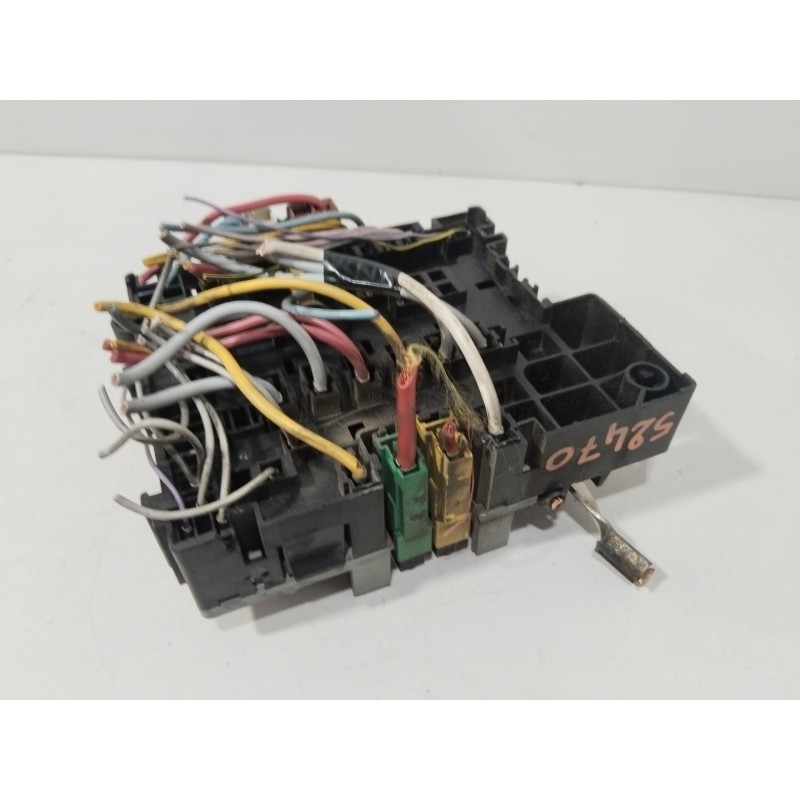 CAJA RELES / FUSIBLES 9628024480  - imagen 3