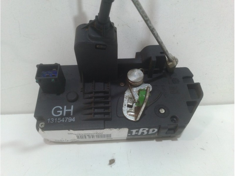 Recambio de cerradura puerta trasera derecha para opel meriva blue line referencia OEM IAM   